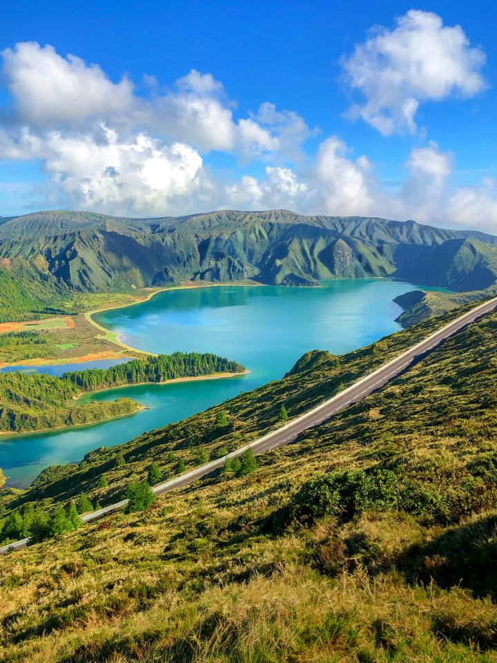 Lagoa das Sete Cidades, na ilha de São Miguel, Açores